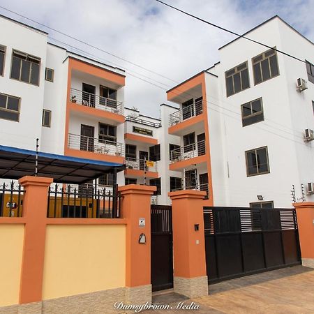 Washington Court Furnished Apartments Kwashieman ภายนอก รูปภาพ